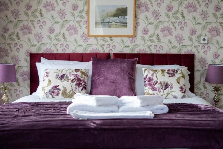 Bedroom 3, Western Isles Hotel, Argyll and Bute