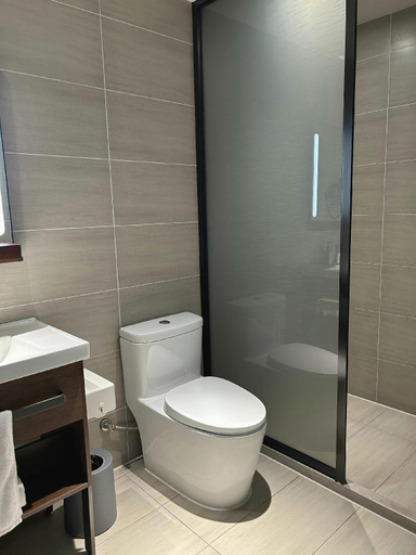 Bathroom 4, Hanting Hotel Guiyang Huaxi Minzu University, Guiyang