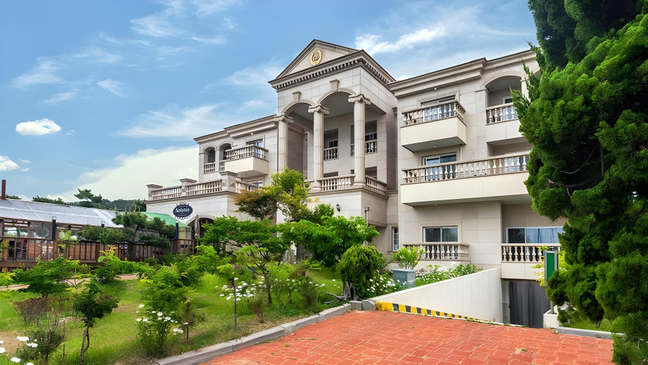 Exterior & Views 1, Yangyang Golden Bay Pension, Yangyang