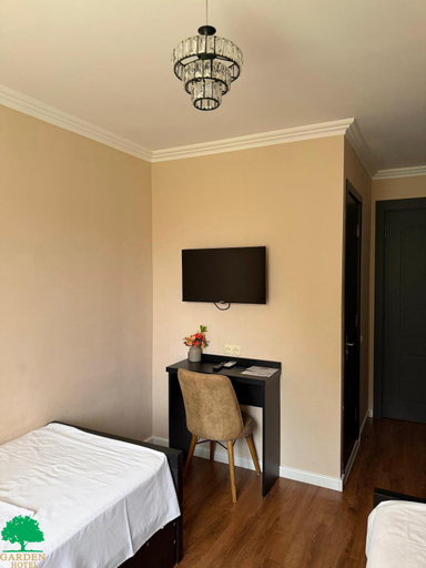 Bedroom 2, Garden Hotel, Pool & Park & Cottages, Tskaltubo