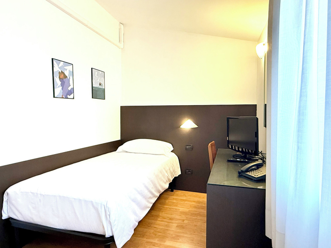 Room 5, HOTEL GRAN CASA, Treviso