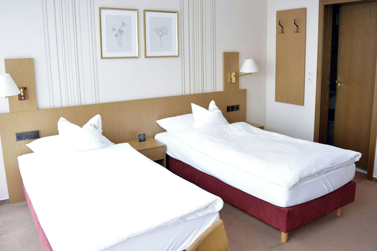 Bedroom 5, Hotel Restaurant Zur Post, Vechta