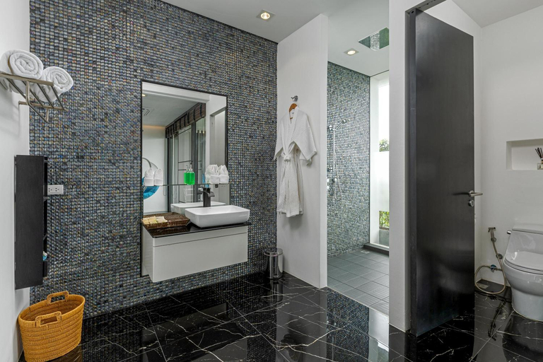 Bathroom 3, Yin Yangs Villas, Private Oceanfront, Kamala Beach, Pulau Phuket