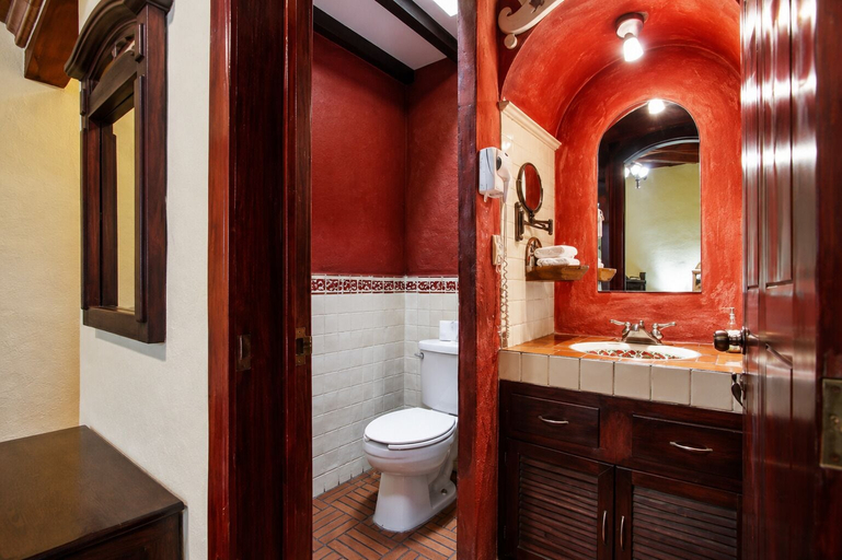 Bathroom 5, Hotel Casa del Sótano, Del Centro