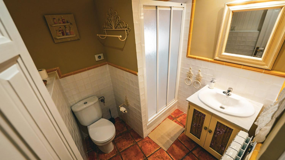Bathroom 4, La Casona de Lucía, Guadalajara