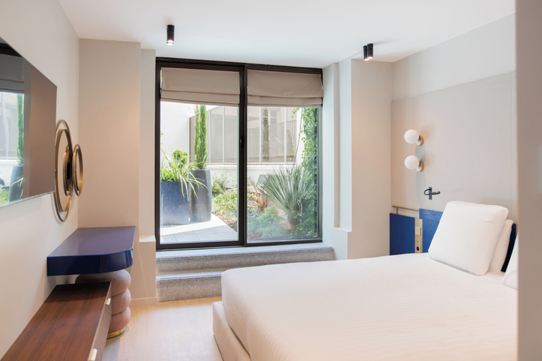 Room 4, Hotel Leev Miromesnil, Paris