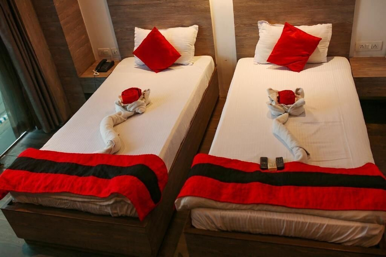 Bedroom 5, All Fresco Hotel, North 24 Parganas