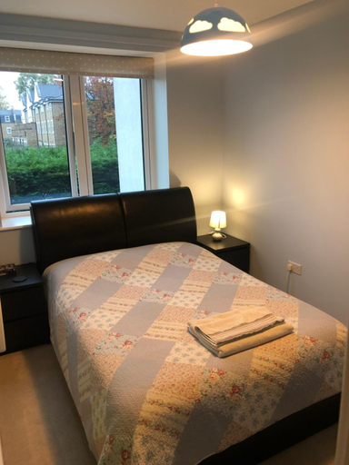 Bedroom, Double Room with Main Bathroom use, London
