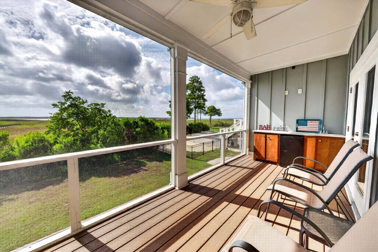 Terrace/patio 4, Winyah Bay House 4 Bedroom Home, Georgetown