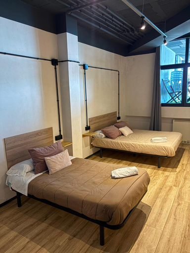 Bedroom 2, Albergue HR, Lugo