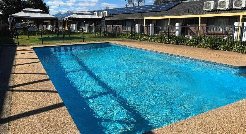 Sport & Beauty 5, Tumut Valley Motel, Tumut