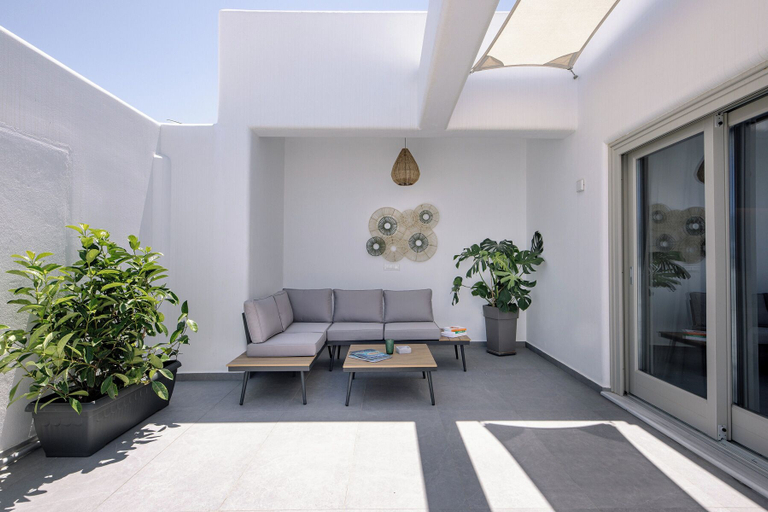 Terrace/patio 5, Trinity Secret Villas, South Aegean