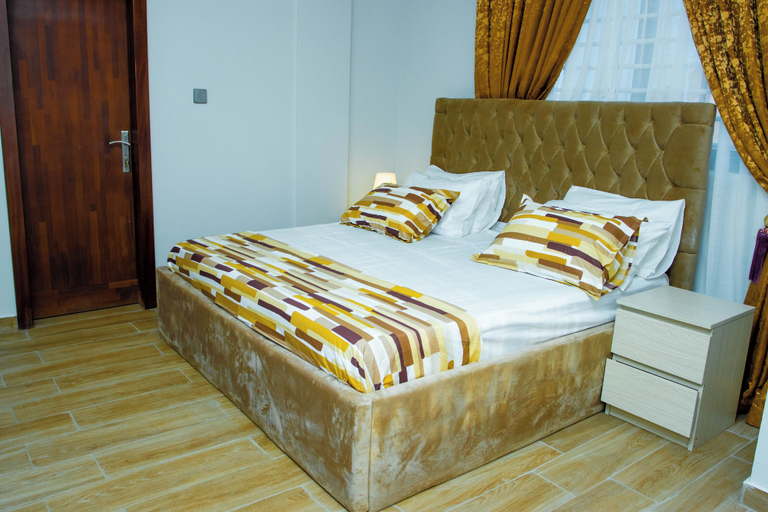 Room 3, The Beniluxe, Accra