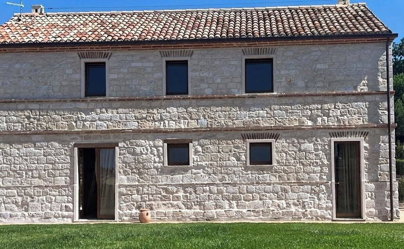 Exterior, Pietra Museum Suites Sirolo, Ancona