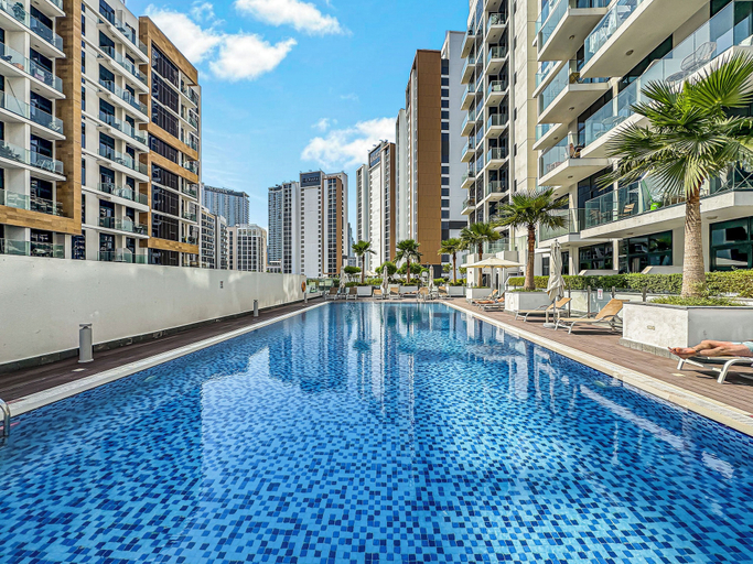 Pool 5, Bloomfields Studio in Azizi Riviera 48, Dubai