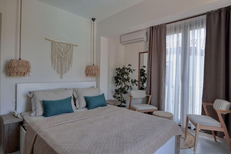 Bedroom, Myrodia by Etapaltınel, Ayvalık