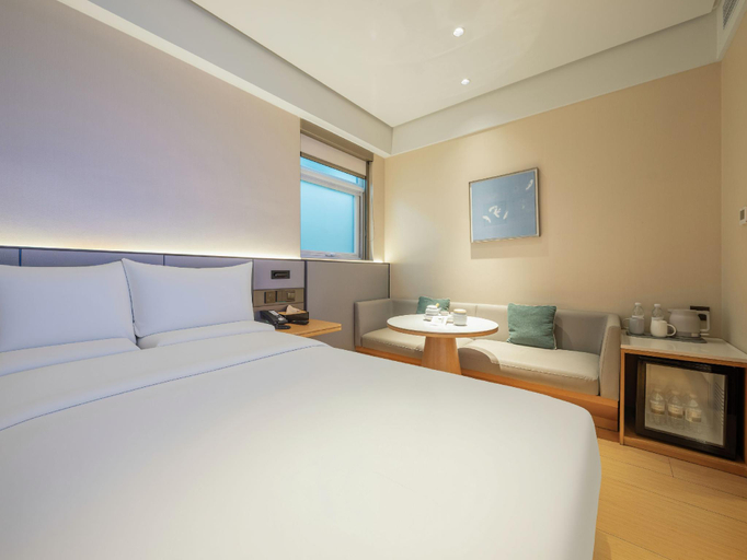 Bedroom 4, Ji Hotel (Beijing Wangfujing), Beijing