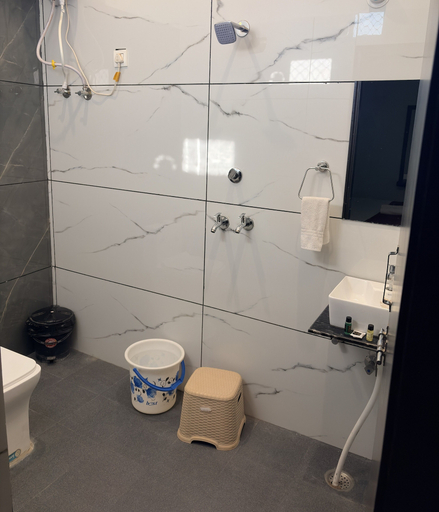 Bathroom 3, The Ashoka Heritage, Ajmer