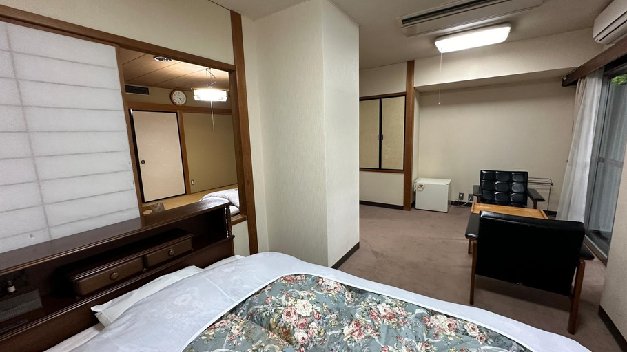Bedroom 2, Hotel Kosho, Nikkō