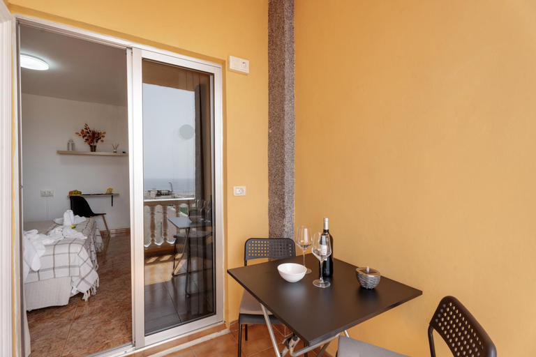 Others 3, Loft Pension Candelaria, Santa Cruz de Tenerife