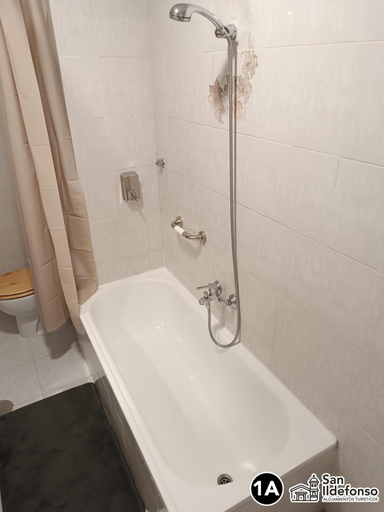 Bathroom 2, Alojamientos San Ildefonso, Jaén