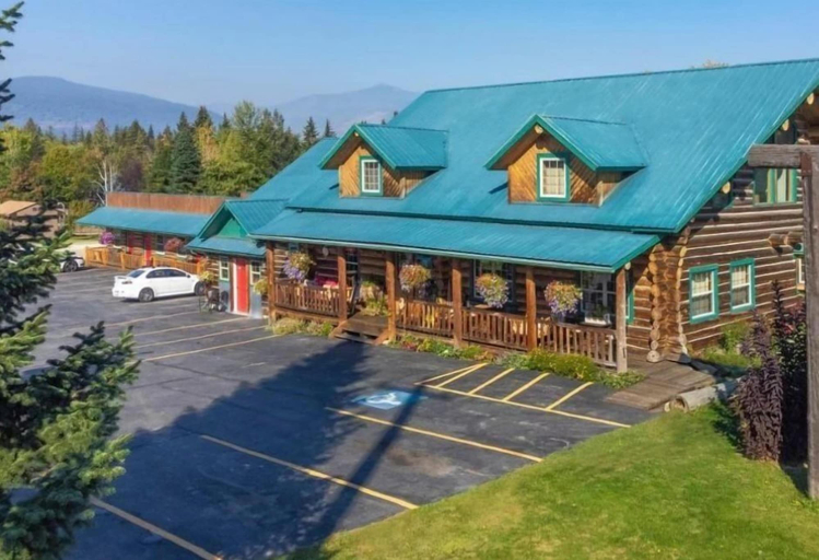 Exterior & Views 2, Dodge Peak Lodge, Boundary