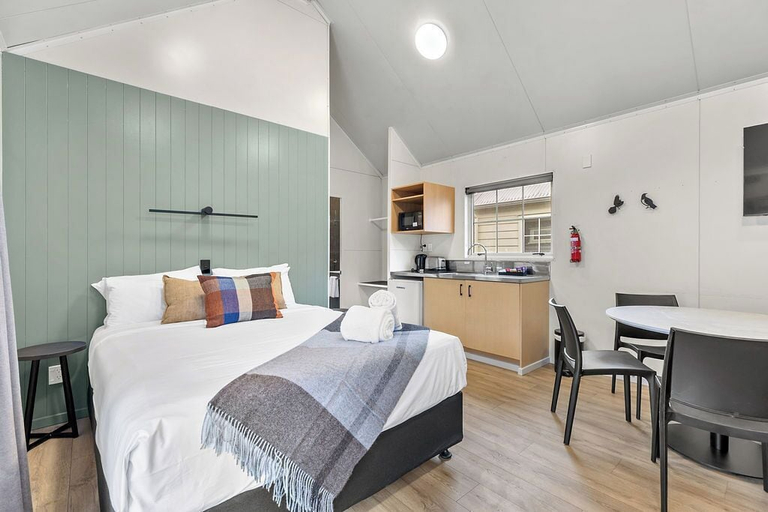 Bedroom 3, Hampshire Holiday Parks - Arrowtown, Queenstown-Lakes