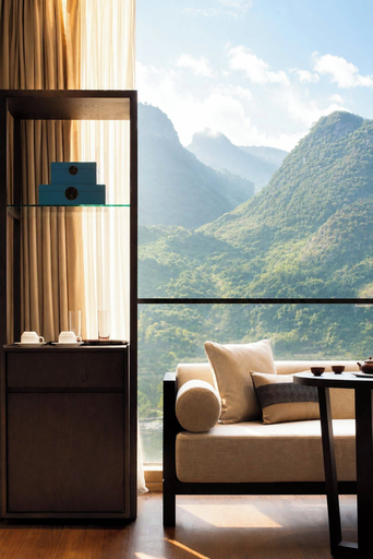 Interior 5, The Blossom Dreamscape Boutique Hotel - Yulong River Branch - Free Buffet Breakfast & Laundry Facilities & Tailor Made Tours, Guilin