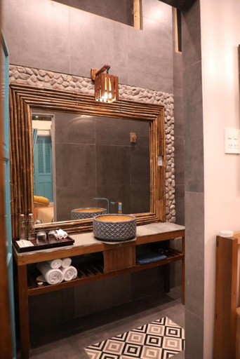 Bathroom 4, The Nam Du Hill, Kiên Hải