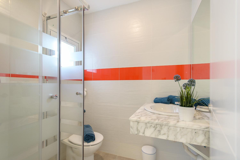 Bathroom 3, Villa Xana, Las Palmas