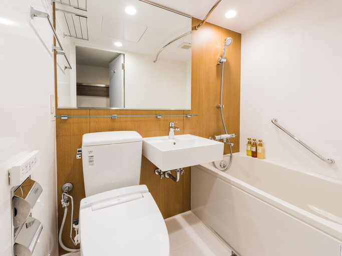 Bathroom 3, Hotel Mystays Sapporo Nakajima Park, Sapporo