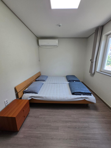 Bedroom 2, Herkules Namhae German Village, Namhae