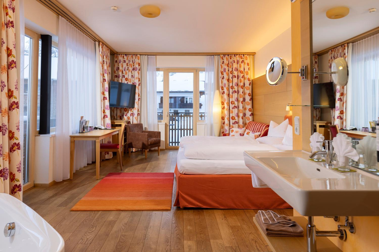 Bedroom 4, Hotel Walserberg, Bregenz
