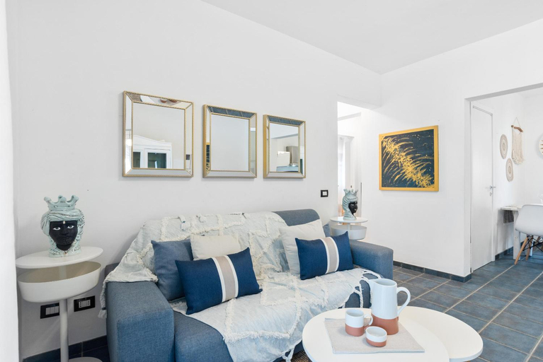 3, Villa del Glicine, Ragusa