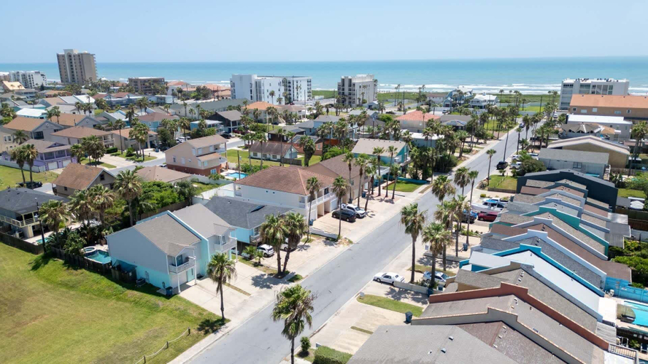Aerial view 4, New 3br Townhome, Heated Pool, Beach Steps Spi 3 Bedroom Apts, Cameron
