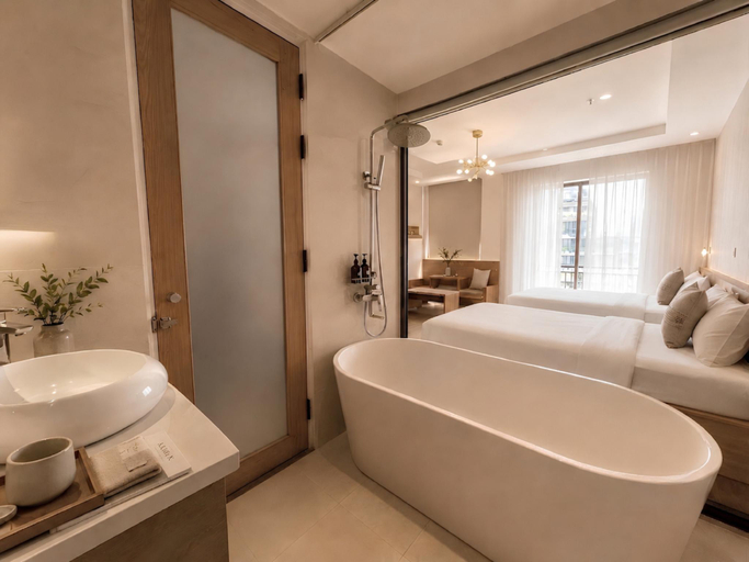 Bathroom 3, A Danang Beach Hotel, Da Nang