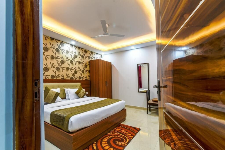 Room 2, Hotel Urban Tree At Delhi Airport, Delhi
