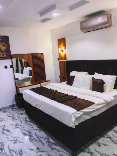 Room 5, Thereignvella suites and apartments, Oshimili South