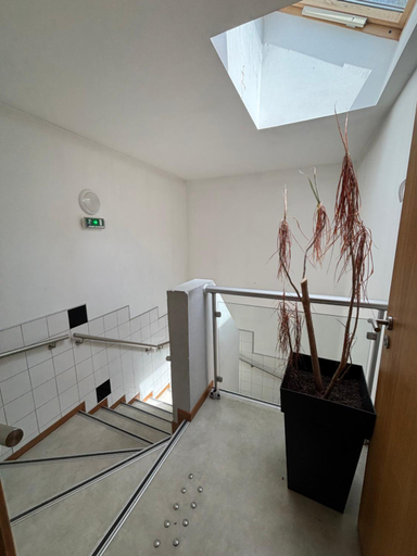 Others 5, Hotel de la Gare, Landes