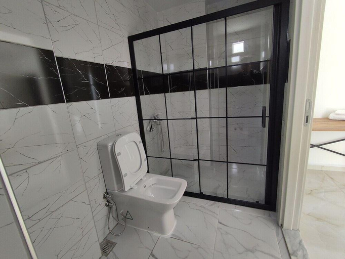 Bathroom, Ayvaz Otel, Torbalı