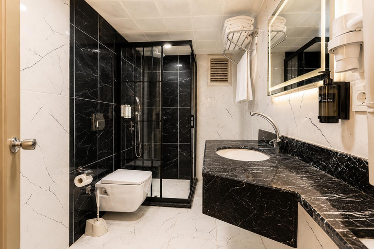 Bathroom 2, Assos Hotel Istanbul, Fatih