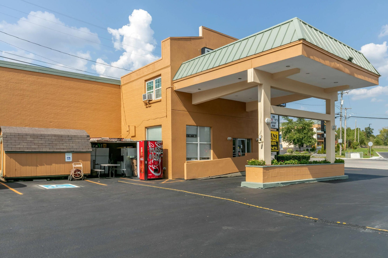 Exterior & Views 2, Rodeway Inn Kingston Springs, Cheatham