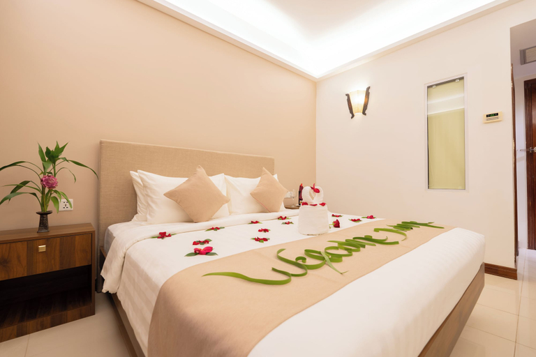 Room 2, The Riverfront Central Hotel, Siem Reap
