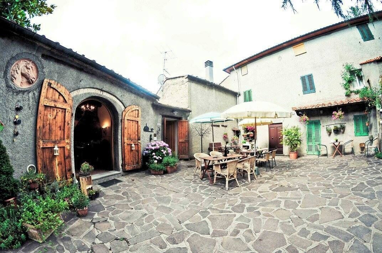 Exterior & Views, Agriturismo Corboli, Prato