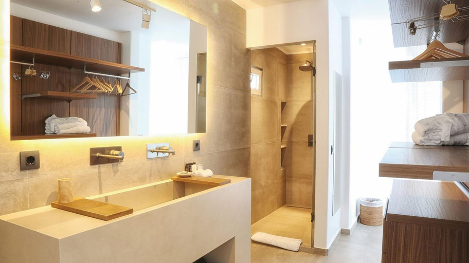 Bathroom 4, Gorgeous Mykonos Villa 12 Bedrooms Villa Nova Light Private Pool, South Aegean