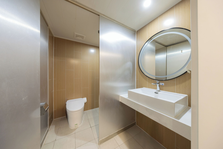 Bathroom sink 4, Xiaobai Youth Hotel, Beijing