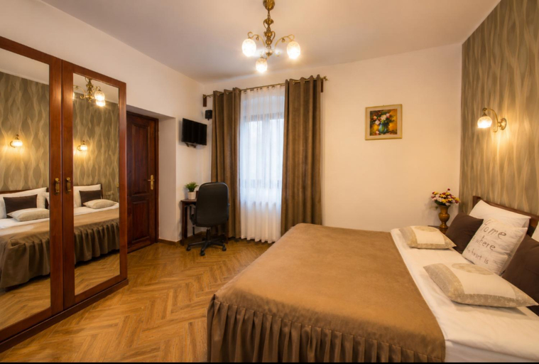 Bedroom 2, History Apartments Cetatii, Sibiu