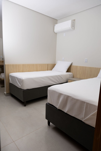 Room 2, Ex Hotels Laguna, Inocência