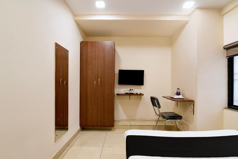 Room 3, Deluxe Goukul Recedancy, North 24 Parganas