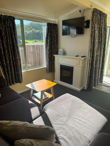 Bedroom 2, Bay Cottages, Kaikoura